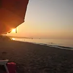Calabria Matrimoniale 2 Per Al Mare- Franca Cariati