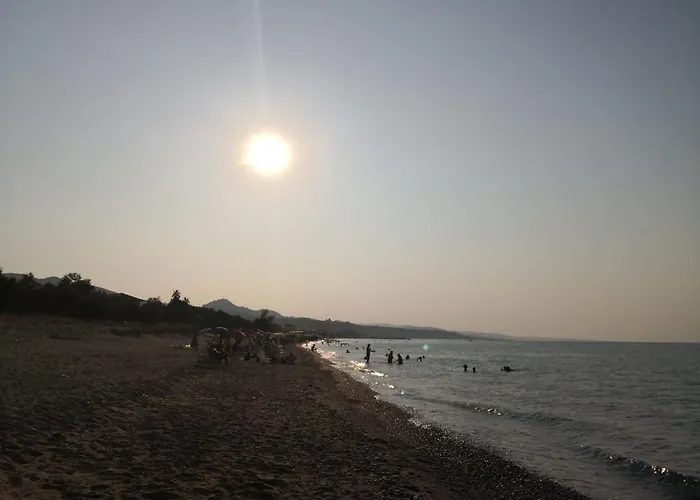 Calabria Matrimoniale 2 Per Al Mare- Franca Cariati